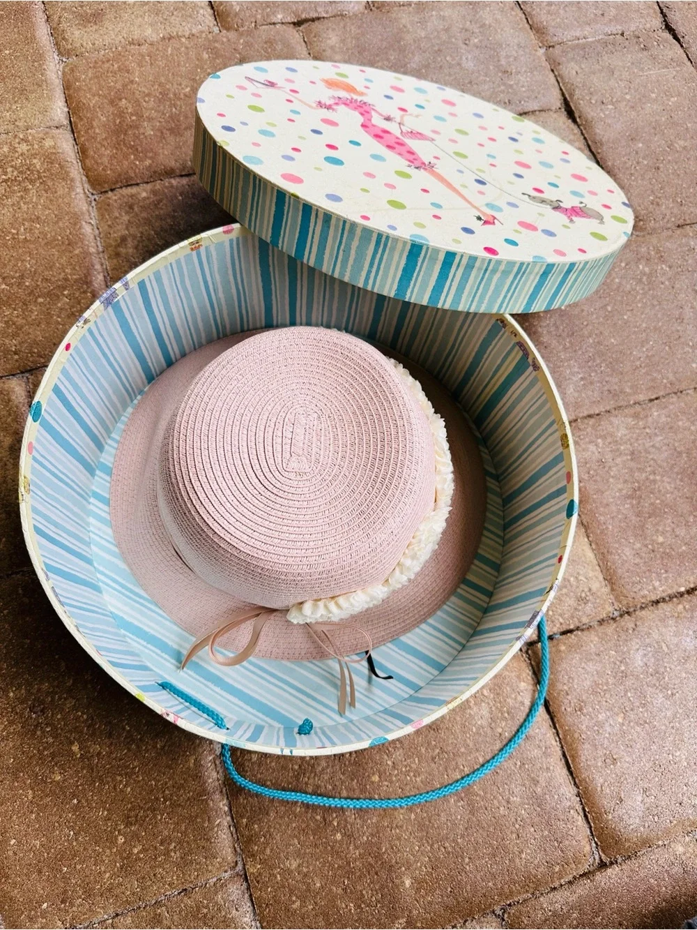 Women's Floral Trim Sun Hat - Cream on Blush Pink